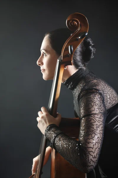 Perfil violoncelista músico clássico violoncelo . — Fotografia de Stock