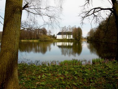 güzel bir ülke mansion house lake Danimarka tarafından