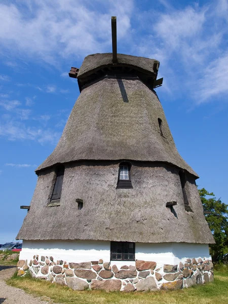 Ancien moulin à vent au Danemark — Photo