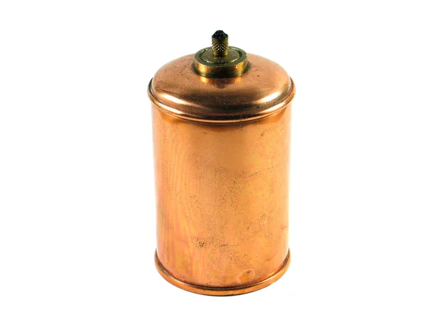 Lâmpada de óleo de cobre antiga isolada — Fotografia de Stock
