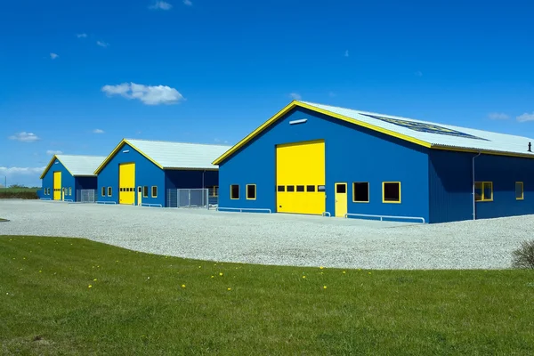 Industrial delivery building — Stock Photo, Image