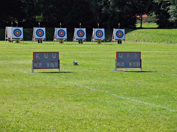 Archery targets in line in an archery competition — Stock Photo, Image