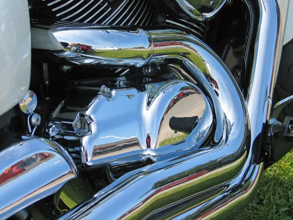 Motorkerékpár motorja és kipufogója — Stock Fotó