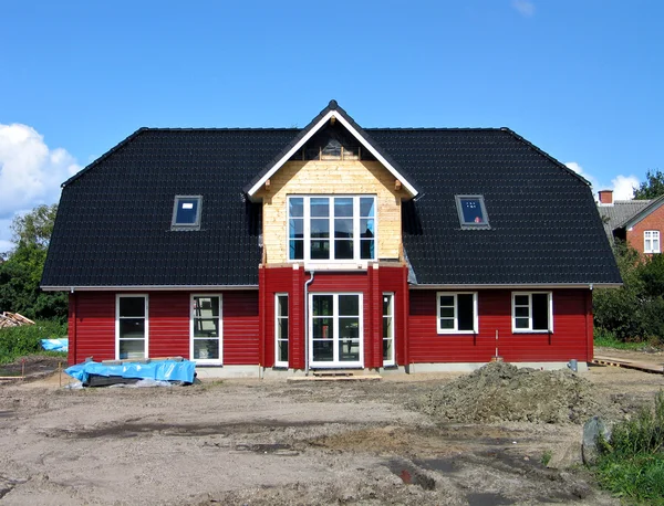 Modern wooden home — Stock Photo, Image