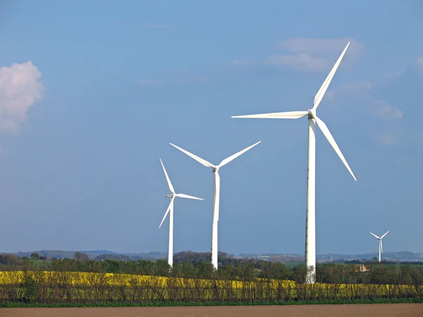 Větrné turbíny - alternativní energie — Stock fotografie
