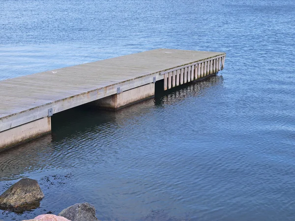 Small wooden jetty dock — Stock Photo, Image
