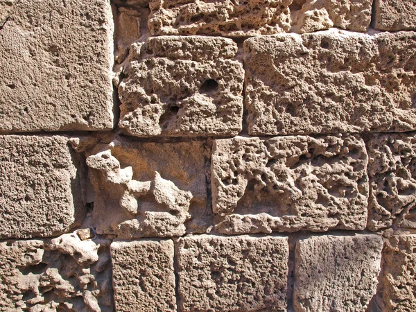 Παλαιόν Ιστορικόν πέτρινο τοίχο θάλασσα άμμου — Φωτογραφία Αρχείου