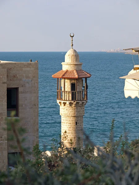 Turnul moscheii musulmane orientale Jaffa Israel — Fotografie, imagine de stoc