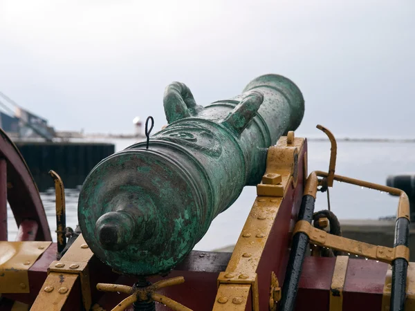 Old vintage cannon — Stock Photo, Image