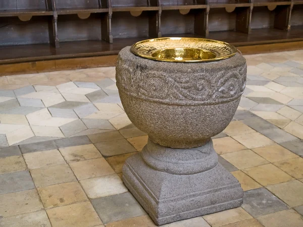 Baptismal font in full view — Stock Photo, Image