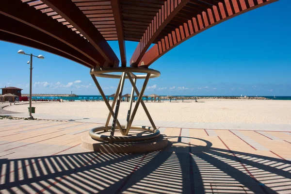Moderne strand pergola gazebo paviljoen — Stockfoto