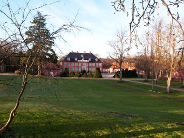 büyük güzel konak evi emlak Danimarka