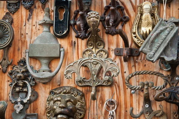Collectie van deur knockers — Stockfoto