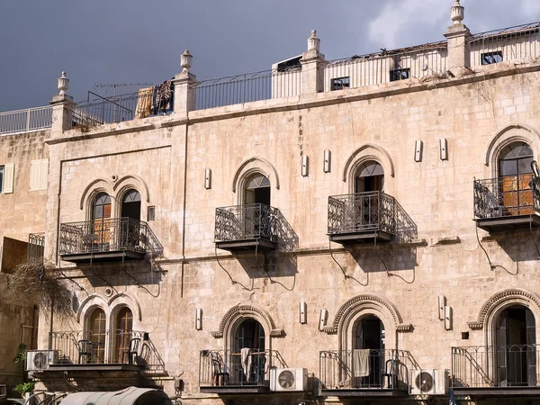 Huis in de oude stad Jeruzalem — Stockfoto