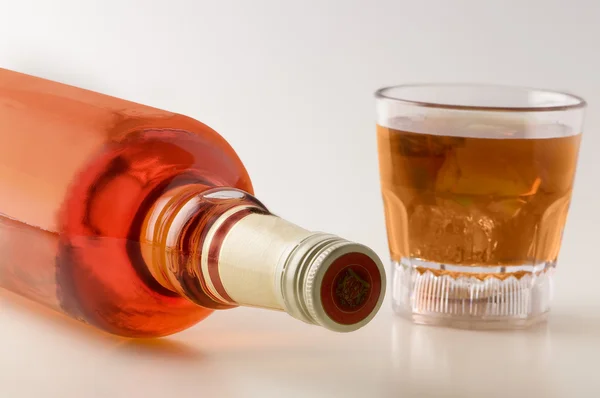 Bottle of whiskey — Stock Photo, Image