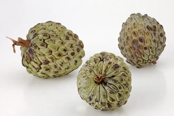 Soursop sections isolated on white background — Stock Photo, Image