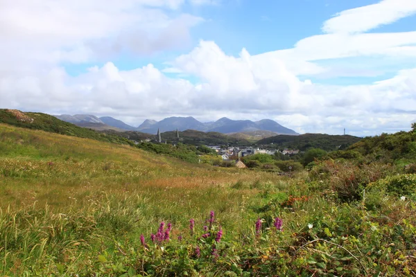 View of Clifden from the Sky Road — Stock Photo, Image