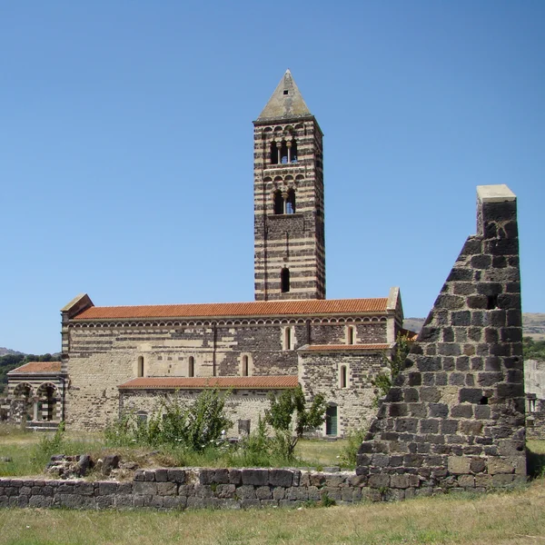 Античная церковь — стоковое фото