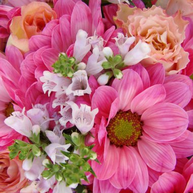 Romantic bouquet clipart