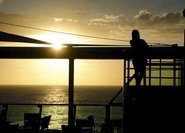 gün batımında siluet