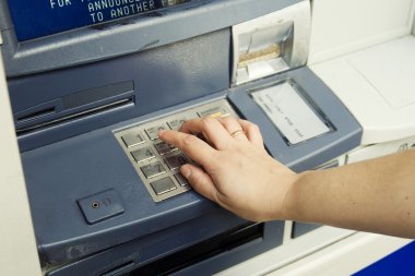ATM Para PIN kodunu girme