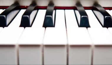 closeup piyano tuşları