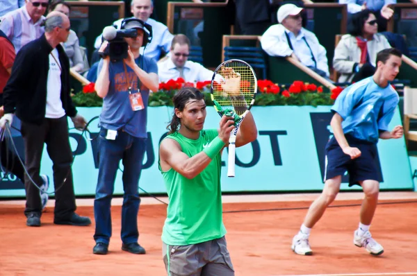 Rafael Nadal lors d'un match à Roland Garros en 2008 Photos De Stock Libres De Droits