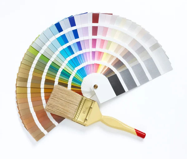 Färg pensel och färg diagram — Stockfoto