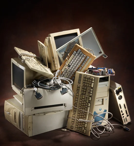 Старый компьютер — стоковое фото