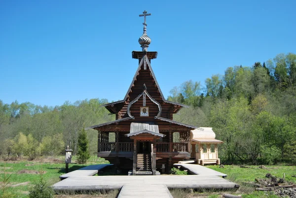 来源："gremyachiy 键".wooden 教堂 — 图库照片