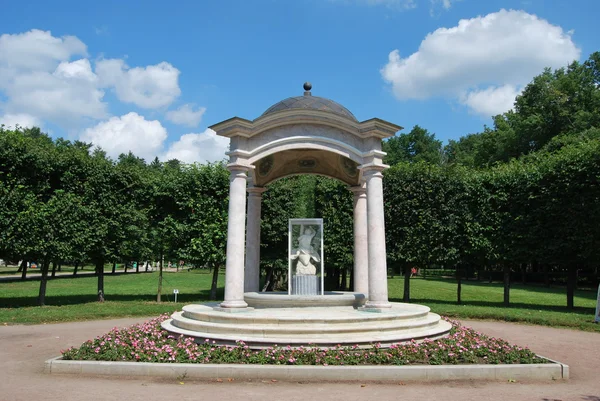 Pomnik arkhangelskoye nieruchomości — Zdjęcie stockowe