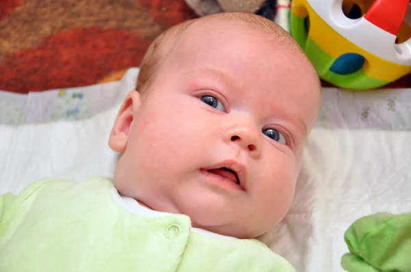 3 месяца ребенок — стоковое фото