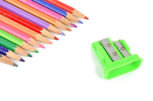 Кольорові олівці та точилка — стокове фото