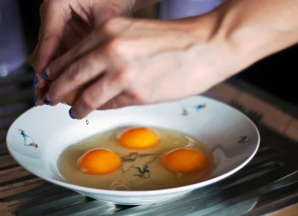 Egg yolks in a bowl — Stock Photo, Image