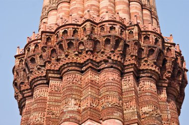 qutb minar detayını balkon