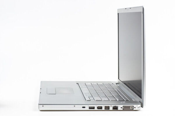 Silver laptop side vier