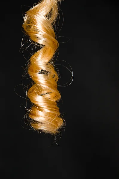 Blondes lockiges Haar — Stockfoto