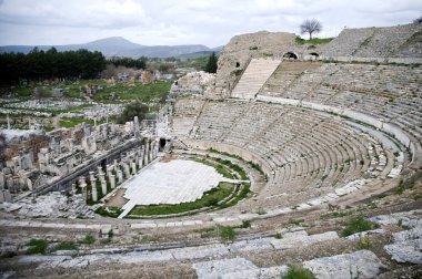 Efes Antik Tiyatrosu
