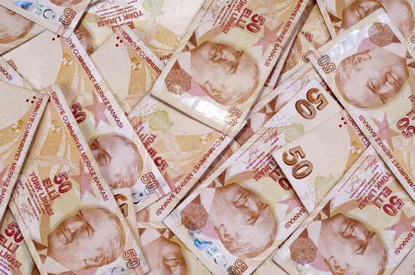 Turecké bankovky na izolované bílé pozadí — Stock fotografie