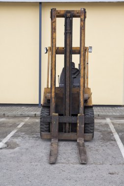 Forklift