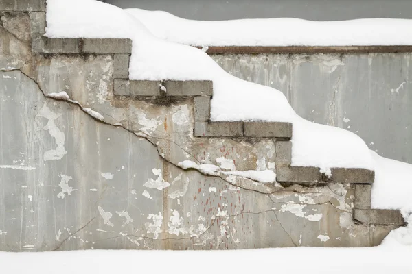 Сходи вкриті снігом — стокове фото