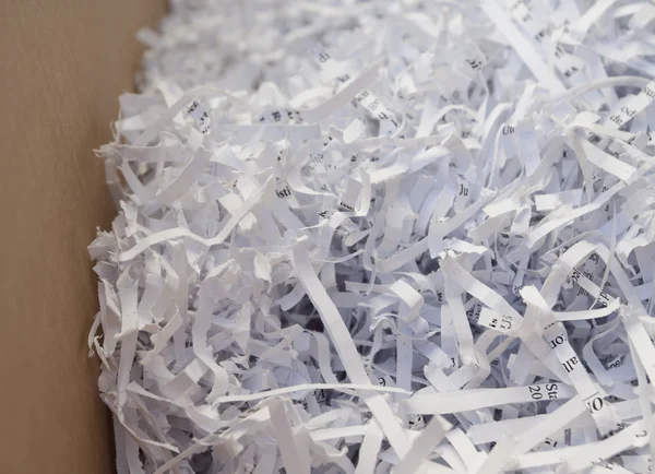 Tiras de papel usado trituradas — Foto de Stock