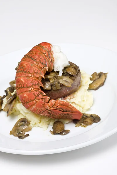 Filet steak and lobster — Stock Photo, Image