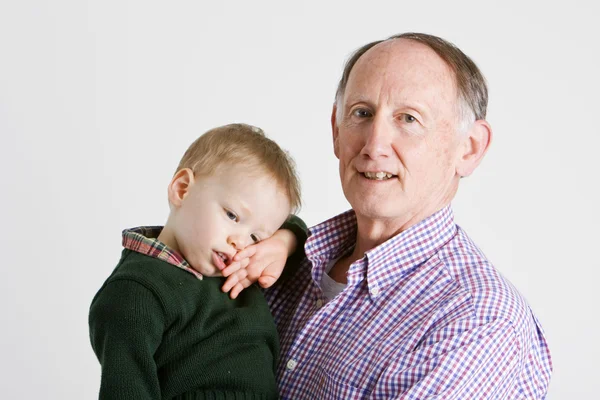Grootvader en kleinzoon — Stockfoto