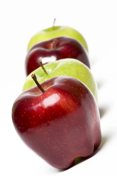 Čtyři jablka — Stock fotografie