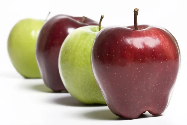 Čtyři jablka — Stock fotografie