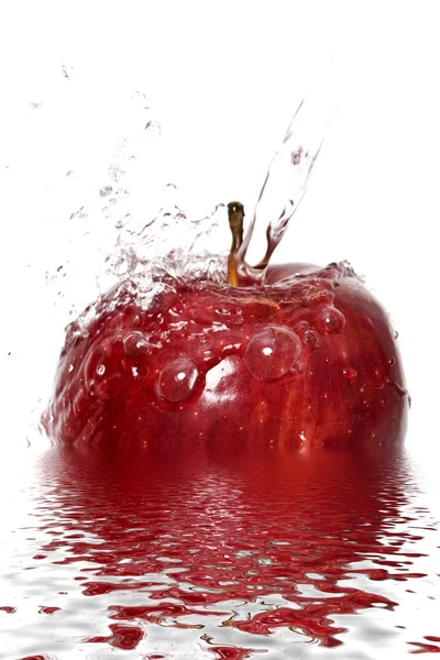 Jabłko splash — Zdjęcie stockowe