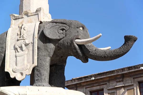 El elefante, símbolo de Catania, Italia — Foto de Stock