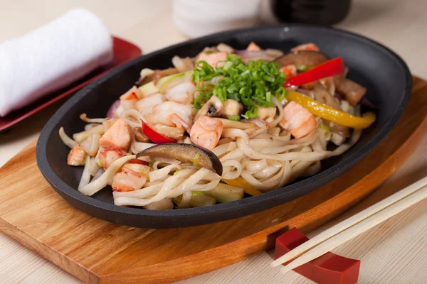 Udon with Seafood — Stock Photo, Image