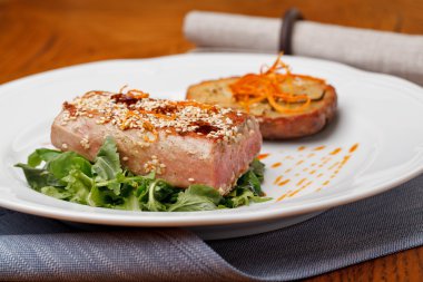 Tuna steak and potatoes clipart